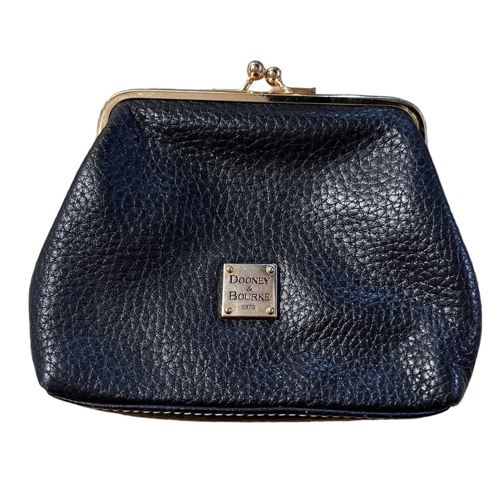 Dooney & Bourke Kisslock Pebbled leather wallet